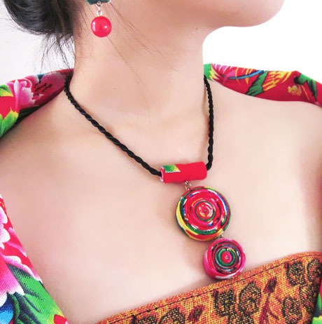 Pure Handmade Exotic Jewelry Colorful Statement Fabric Prints Flowers Necklace New Ethnic Chinese Wind Round Pendants