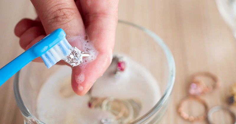 How To Clean Jewelry 1 1